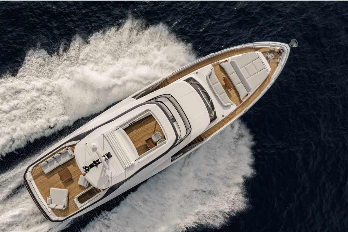 Azimut Grande 26M