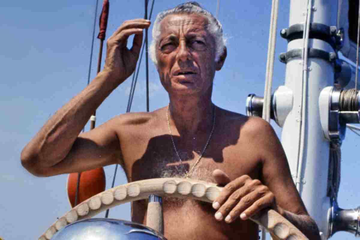 L'avvocato Gianni Agnelli e la passione per il mare (web source) 15.12.2022 pontilenews