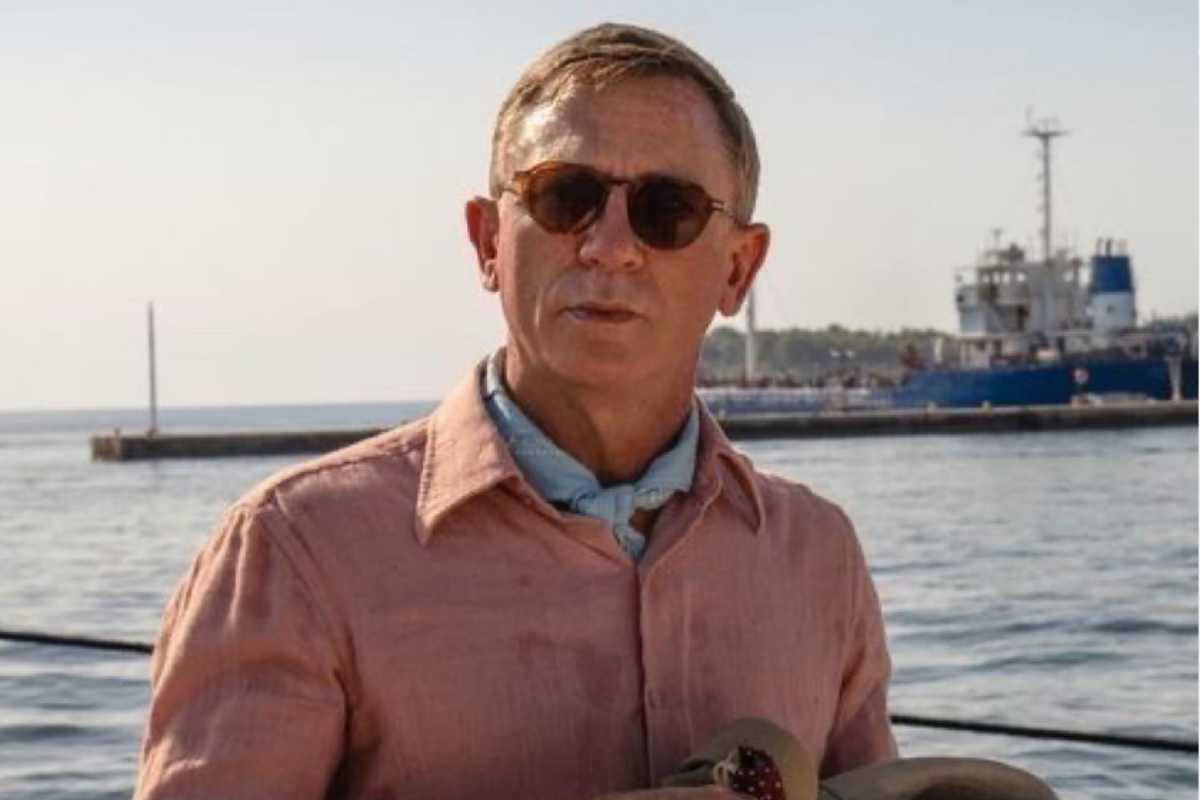 Daniel Craig