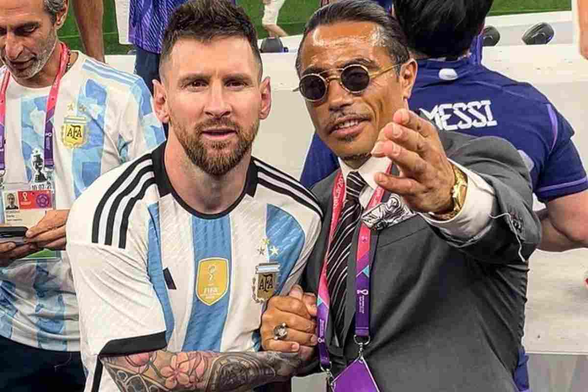 Messi e Salt Bae (Instagram) 23.12.2022 pontilenews.it