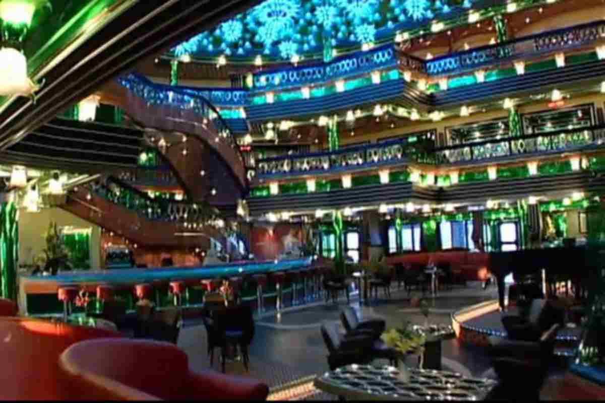 Gli interni della Costa Concordia (web source) 5.1.2023 pontilenews