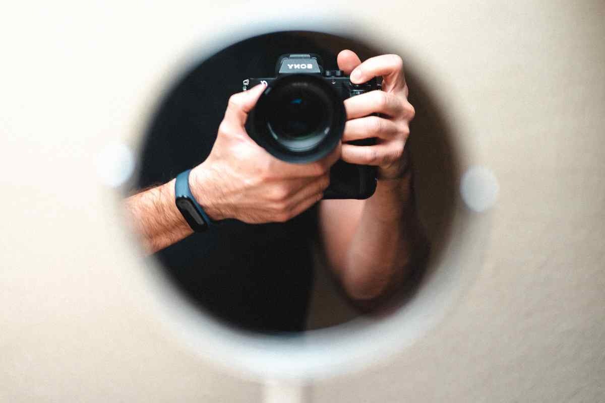 Vip: ora basta foto