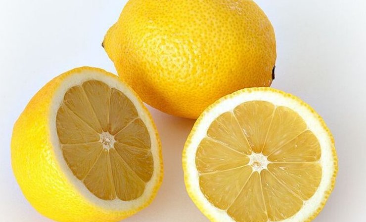 limone sale acqua rimedio