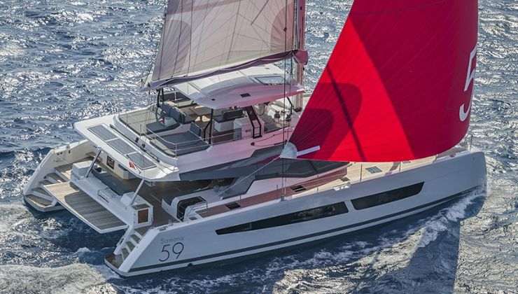 Samana 59 catamarano
