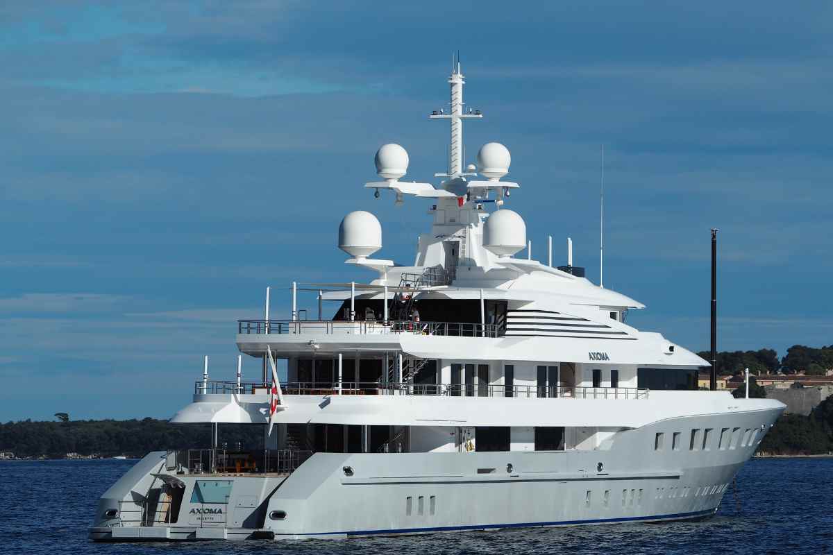 Superyacht attacco hacker