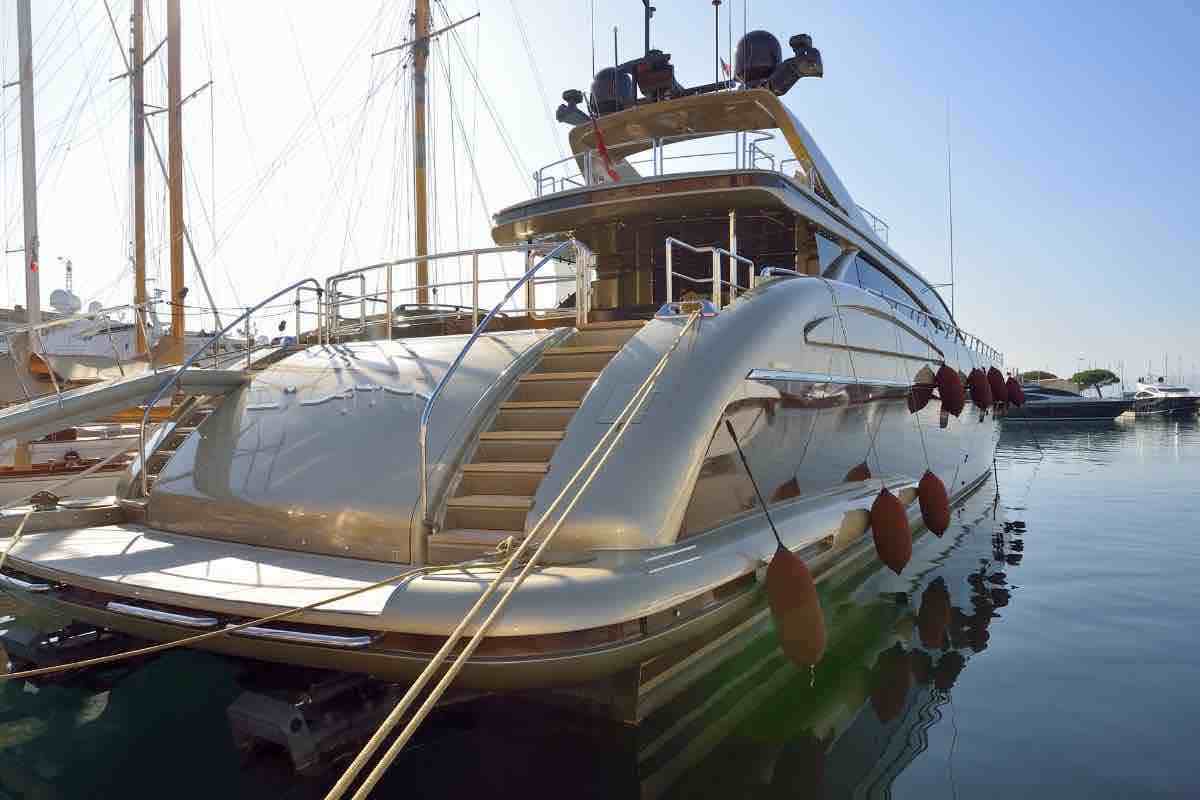 yacht ad emissioni zero con autonomia infinita come sarà