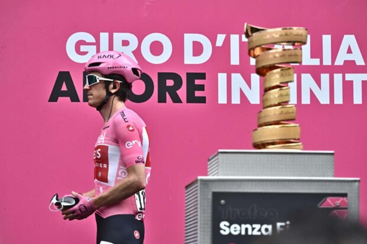 Giro d'Italia, soldi