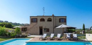 Villa con piscina