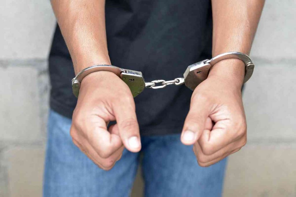 arresto per chi fotografa la scheda elettorale