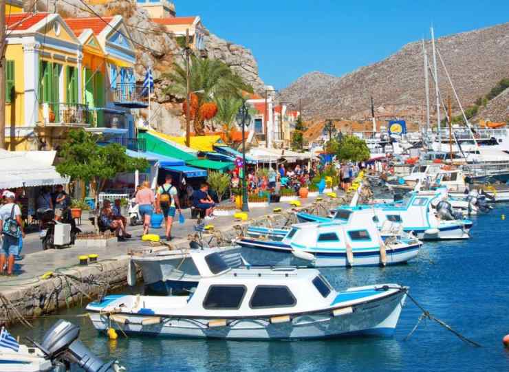 Symi, isola greca che offre tranquillità.