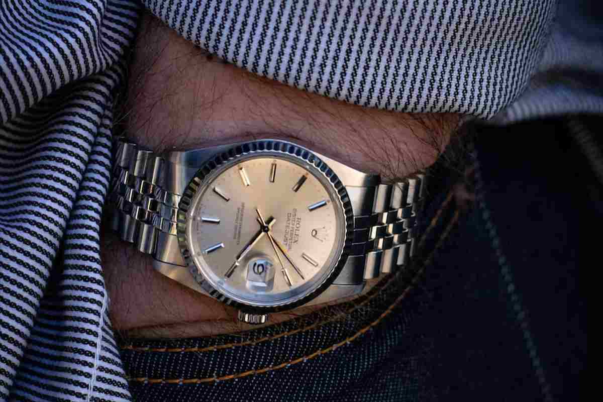 trova un Rolex nell'oceano