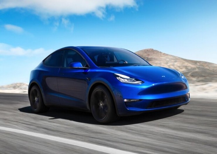 la tesla model y è la macchina più venduta al mondo