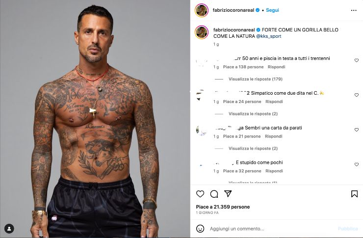 Fabrizio Corona foto nudo