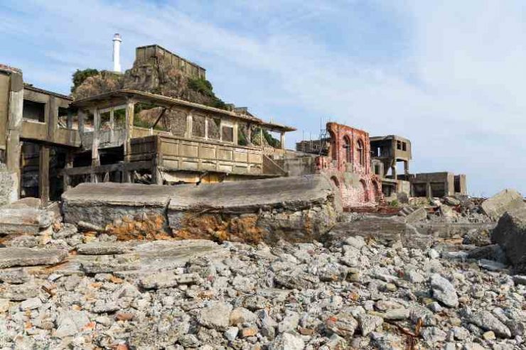 hashima scenario apocalittico petrolio