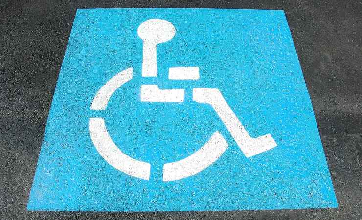 Quali sono i permessi al pass invalidi secondo il Codice della Strada
