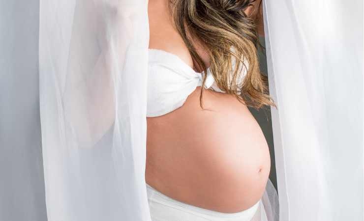 linea premaman di Rhianna