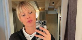 Federica Pellegrini segni gambe