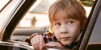 bambini mal d'auto