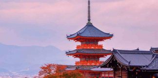 Le mete più romantiche e magiche per viaggi d'autunno in coppia: ecco dove andare
