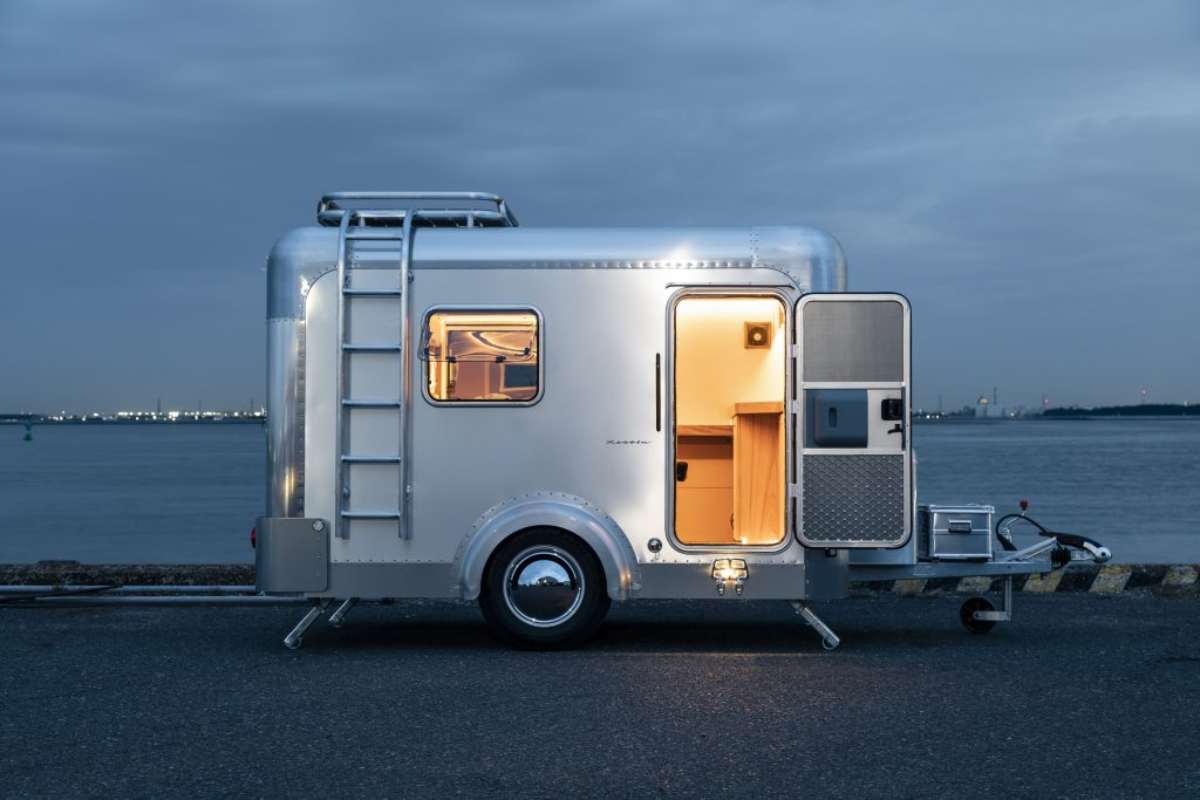 La roulotte giapponese X-cabin 300