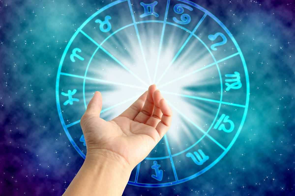 Segni zodiacali, ecco quelli che non amano uscire