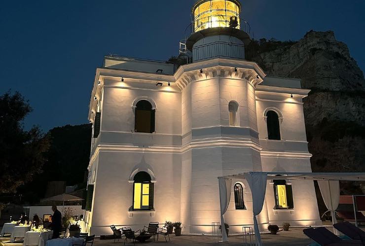 soggiorno in un faro di Ischia