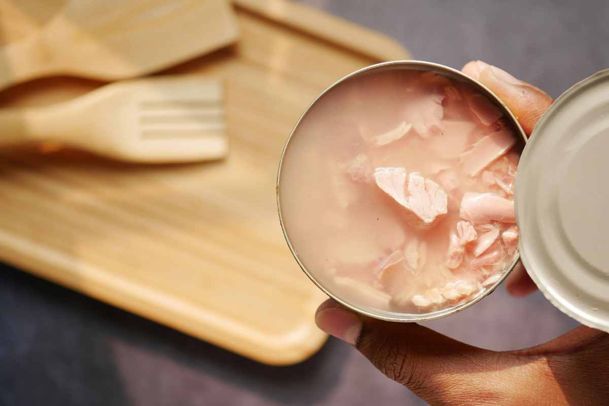 "Non scegliete mai il tonno light, vi spiego perché"